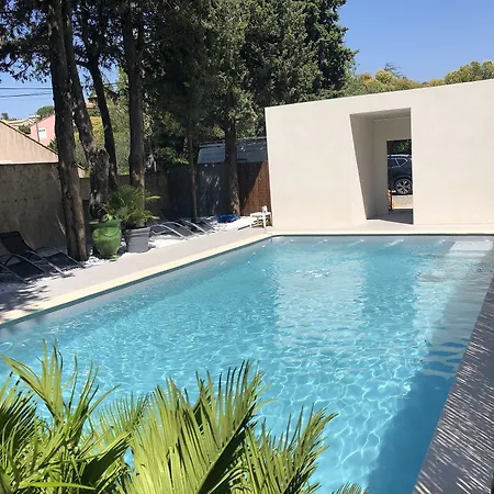 Hôtel Ermitage Avignon-2