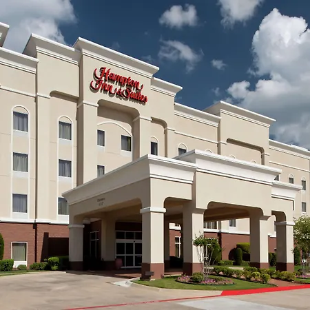 Hampton Inn & Suites Texarkana-3