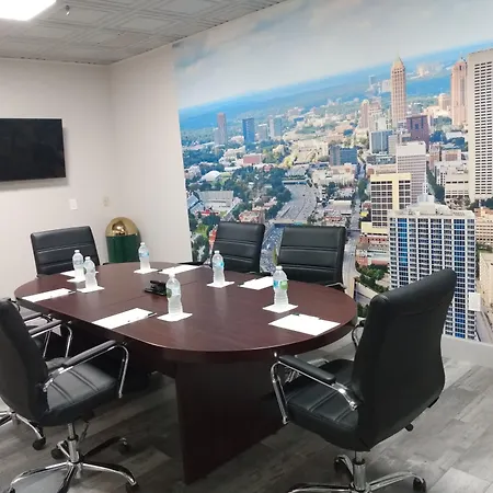 Wingate By Wyndham Atlanta Galleria/ Ballpark-3