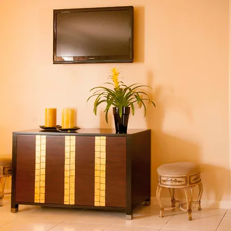 Hibiscus Suites - Sarasota-2
