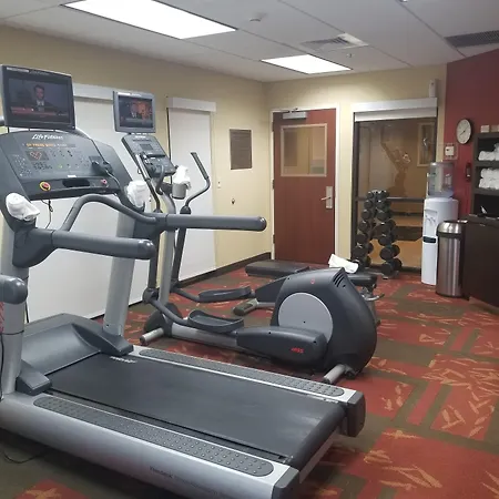 Courtyard By Marriott Salina-2