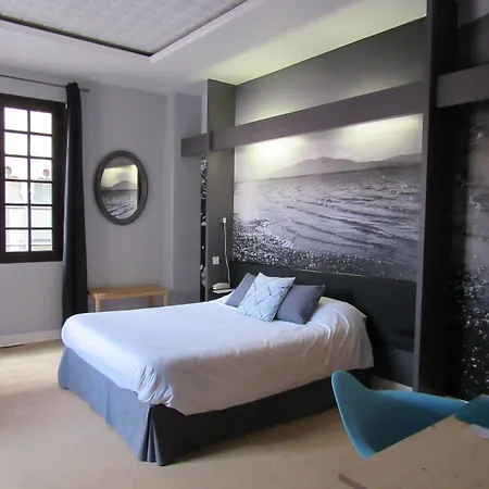 Hôtel De La Loge-3