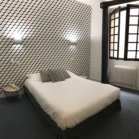 Hôtel De La Loge-2