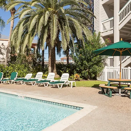 Casa Del Mar Beachfront Suites-2