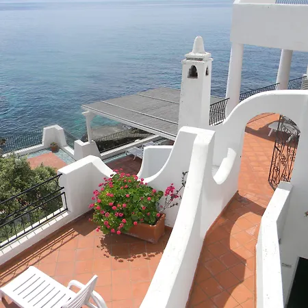 Hotel Punta Rossa-3