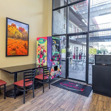 Travelers Inn - Phoenix-2