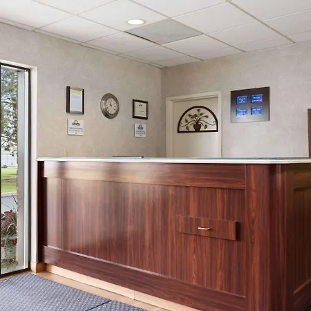 Days Inn By Wyndham Middletown-3