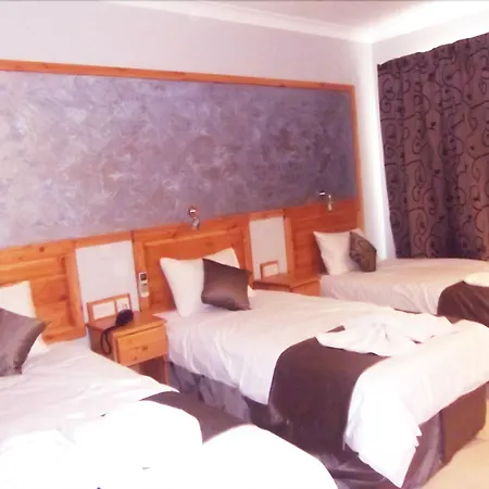 Alexandra Hotel-2