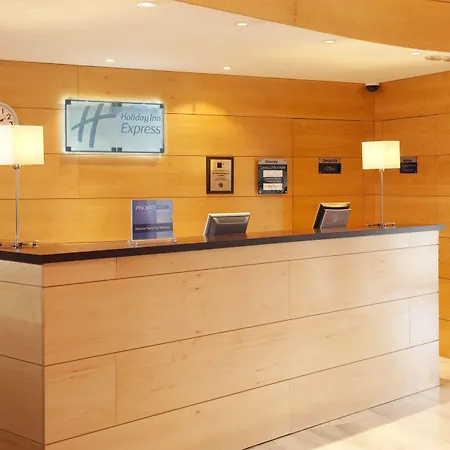 Holiday Inn Express Molins De Rei By Ihg-2