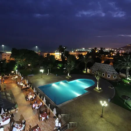 Oasis Hotel & Spa-2