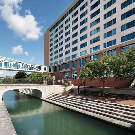 Embassy Suites Huntsville-3