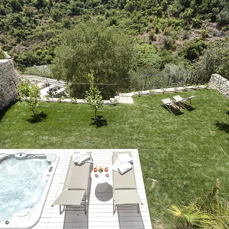 Locanda Don Serafino Historical Boutique Hotel-2