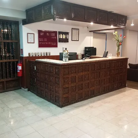 Hotel Alcala del Rio-3