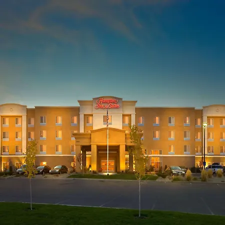 Hampton Inn & Suites Reno-2