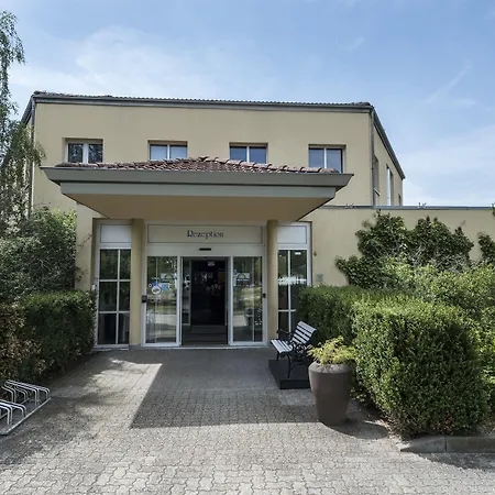Days Inn Dessau-2