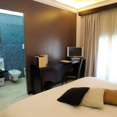 Ucciardhome Hotel-3
