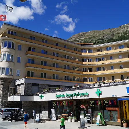 Hotel Schweizerhof Pontresina-2