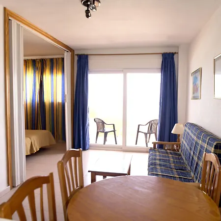Apartamentos La Mirage-2