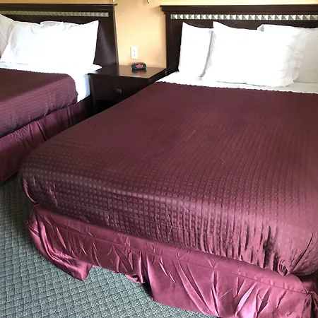Hometown Inn-2