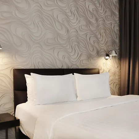 Amazon Hotel-2
