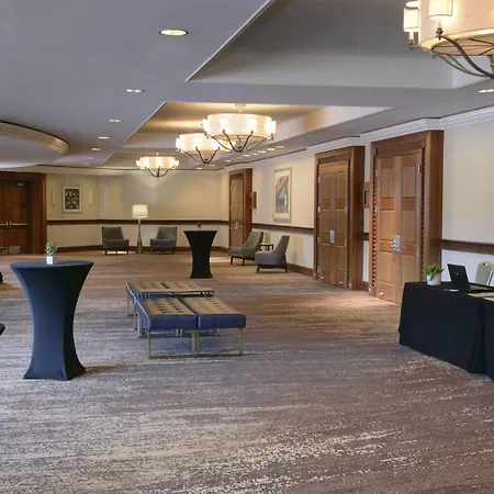 Newport News Marriott At City Center-2