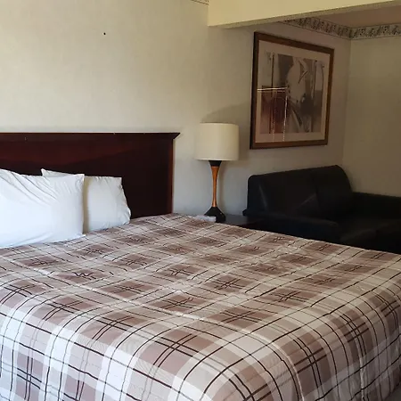 Richland Inn And Suites-3