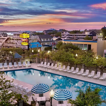 Plim Plaza Hotel-2