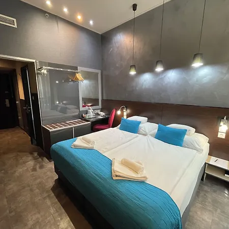 Carat Boutique Hotel-3