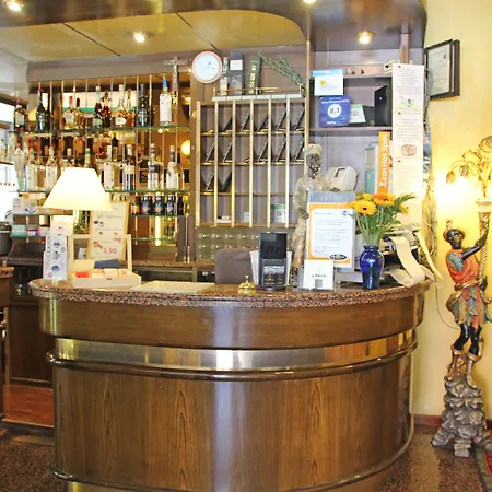 Albergo Ristorante Leon d'Oro-2