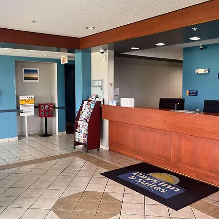 Days Inn & Suites Seaford-2