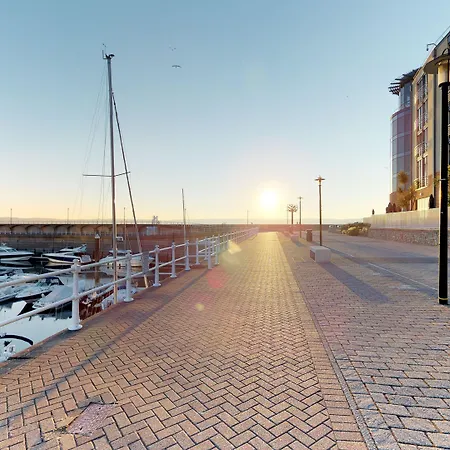Radisson Blu Waterfront Hotel, Jersey-3