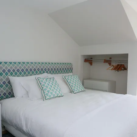 The Sea Breeze Inn-3
