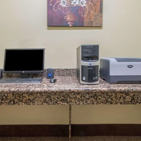 Baymont By Wyndham Wichita Falls-3