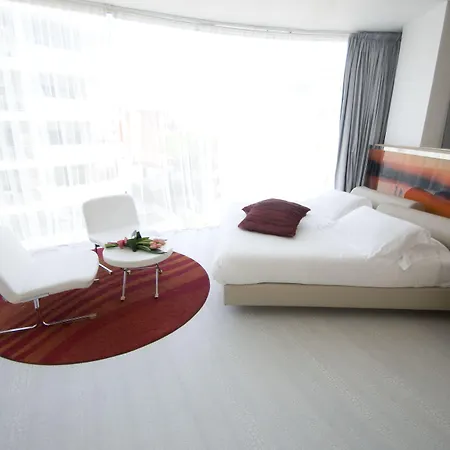 Hotel Waldorf- Premier Resort-2