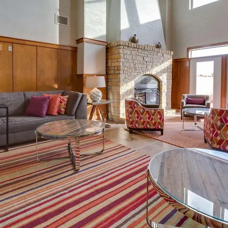 Drury Inn & Suites Las Cruces-2
