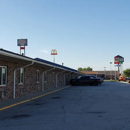 Family Budget Inn-2