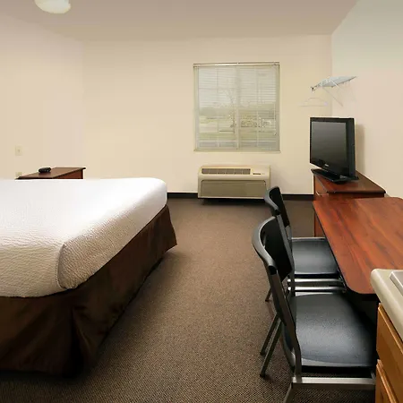Woodspring Suites | North Charleston Airport I-526-2