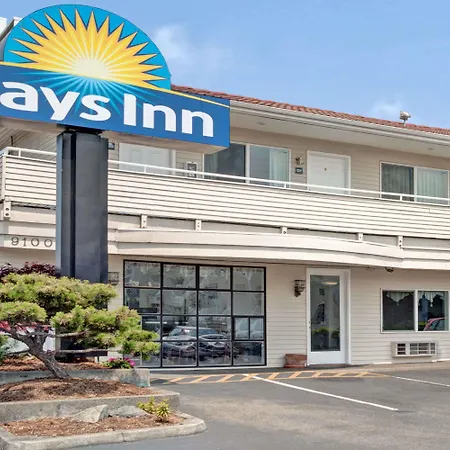 Days Inn By Wyndham Seattle North Of Downtown-2