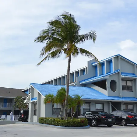 Dockside Inn & Resort-2