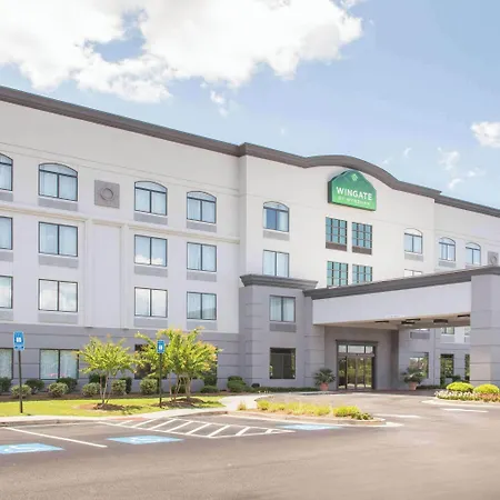 Wingate By Wyndham Savannah Pooler-3