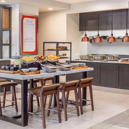 Hilton Garden Inn Miami Airport West-2