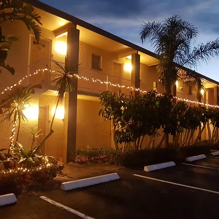 Turtle Crawl Inn - Longboat Key-3