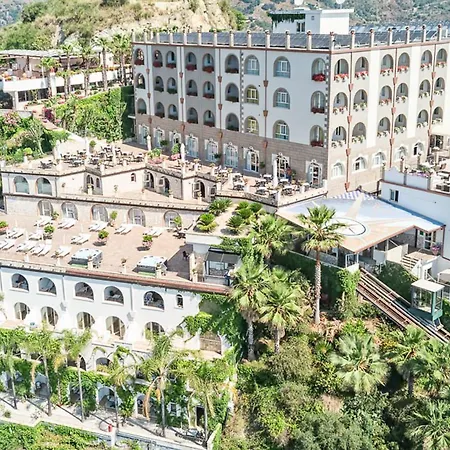 Hotel Le Terrazze-3
