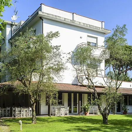 Hotel La Bussola-2