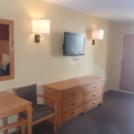 Oceanview Inn - Emerald Isle-3