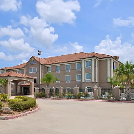 Comfort Inn & Suites Winnie-2
