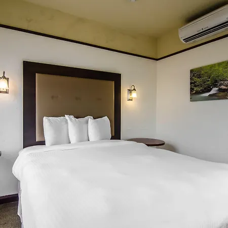 Hotel Seville-2