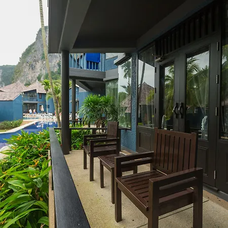 Peace Laguna Resort & Spa-3