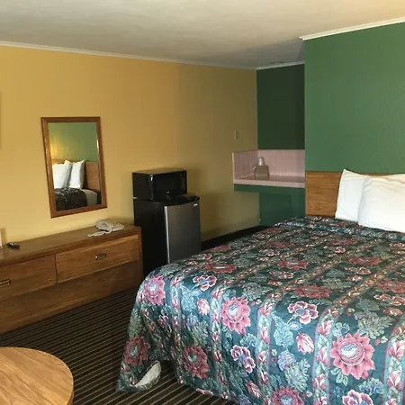 Family Budget Inn Harrison-3