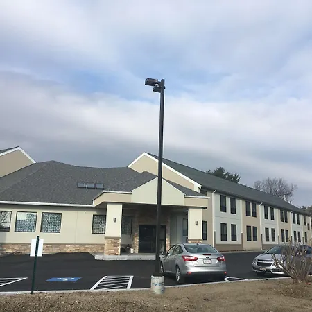Best Western Hampshire Inn & Suites-3